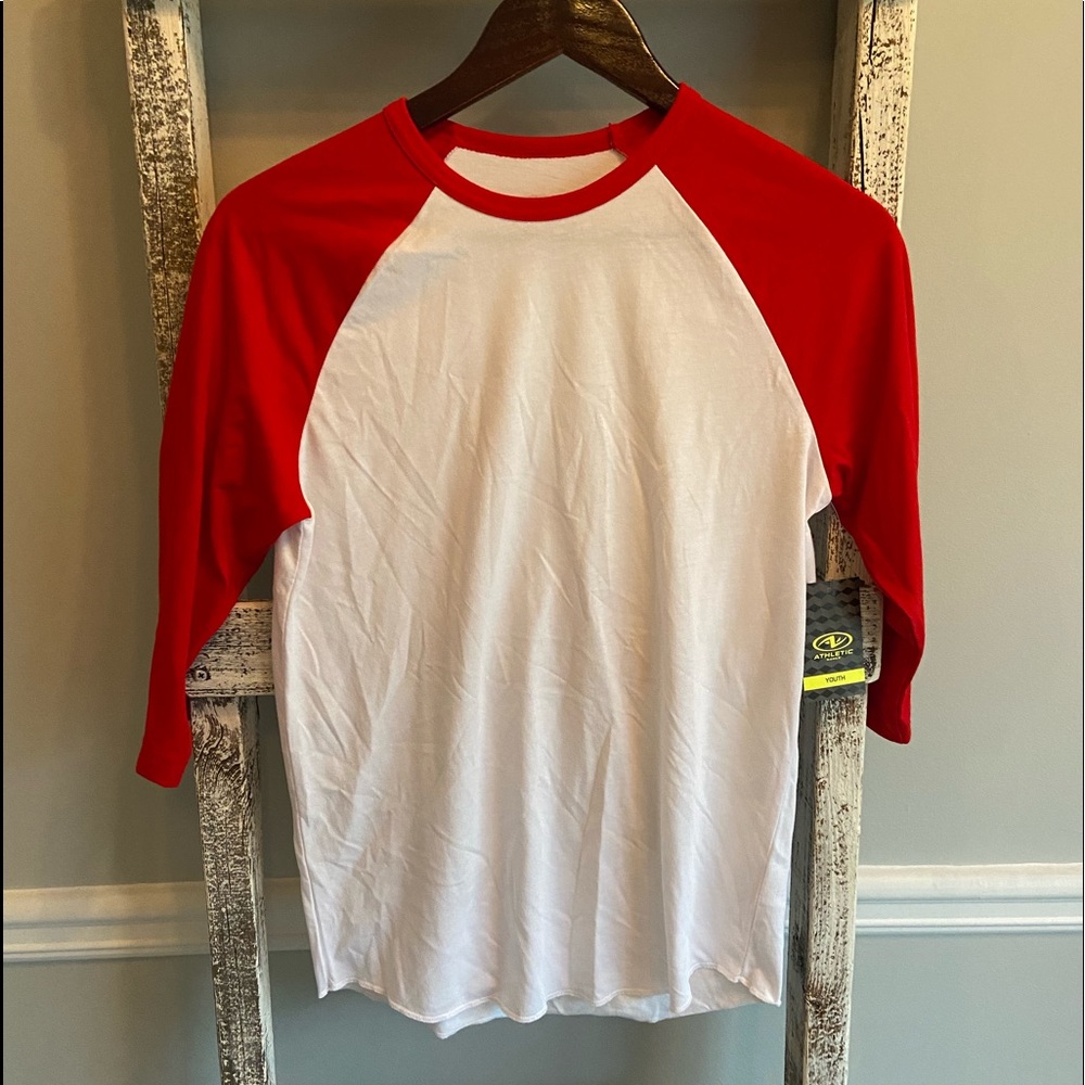 Quarter Sleeve/ T-Shirt